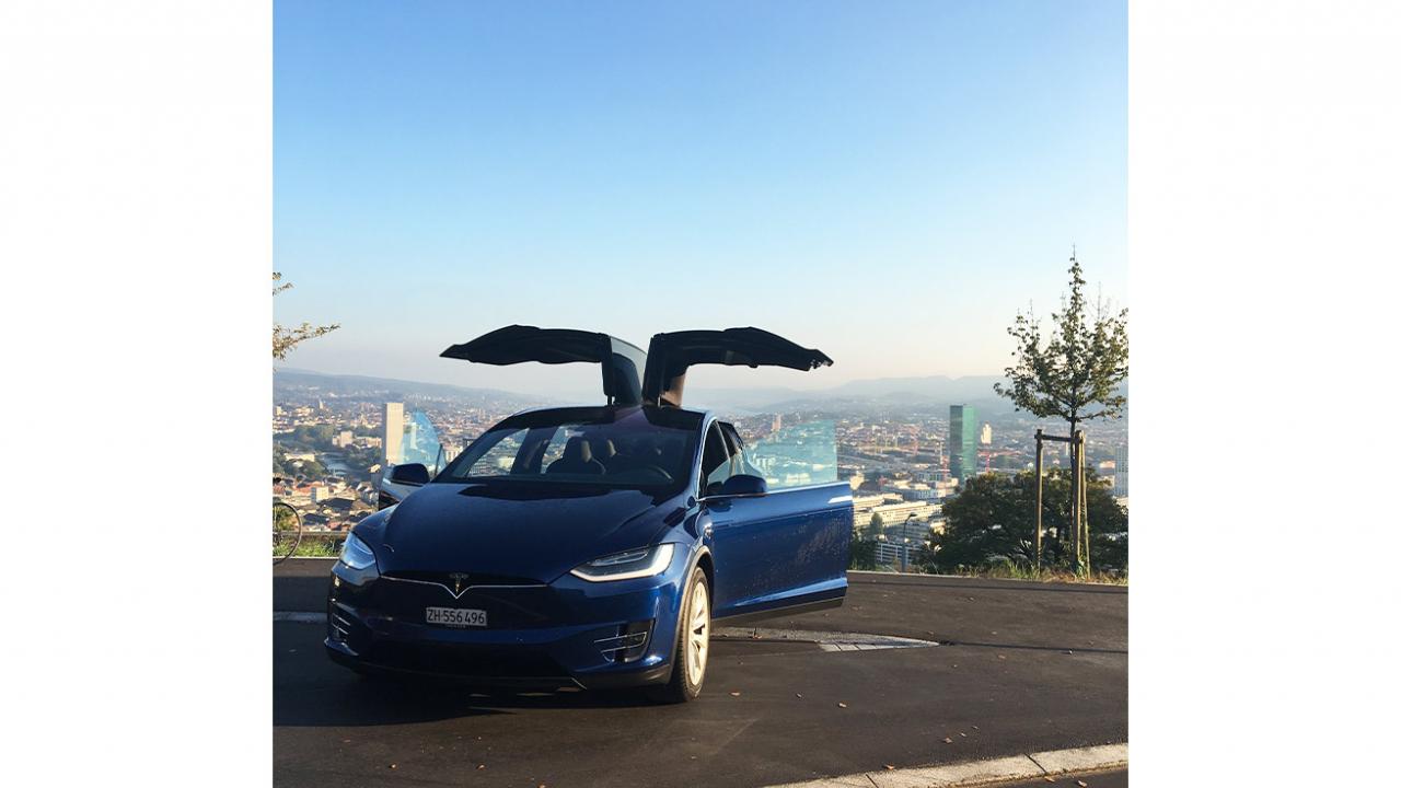 1 Tag Tesla Mieten Inkl 250km Model X 100d