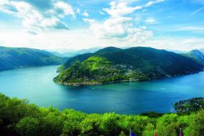 Soggiorno wellness in Ticino, 1 notte in camera doppia superior, colazione e accesso al centro benessere