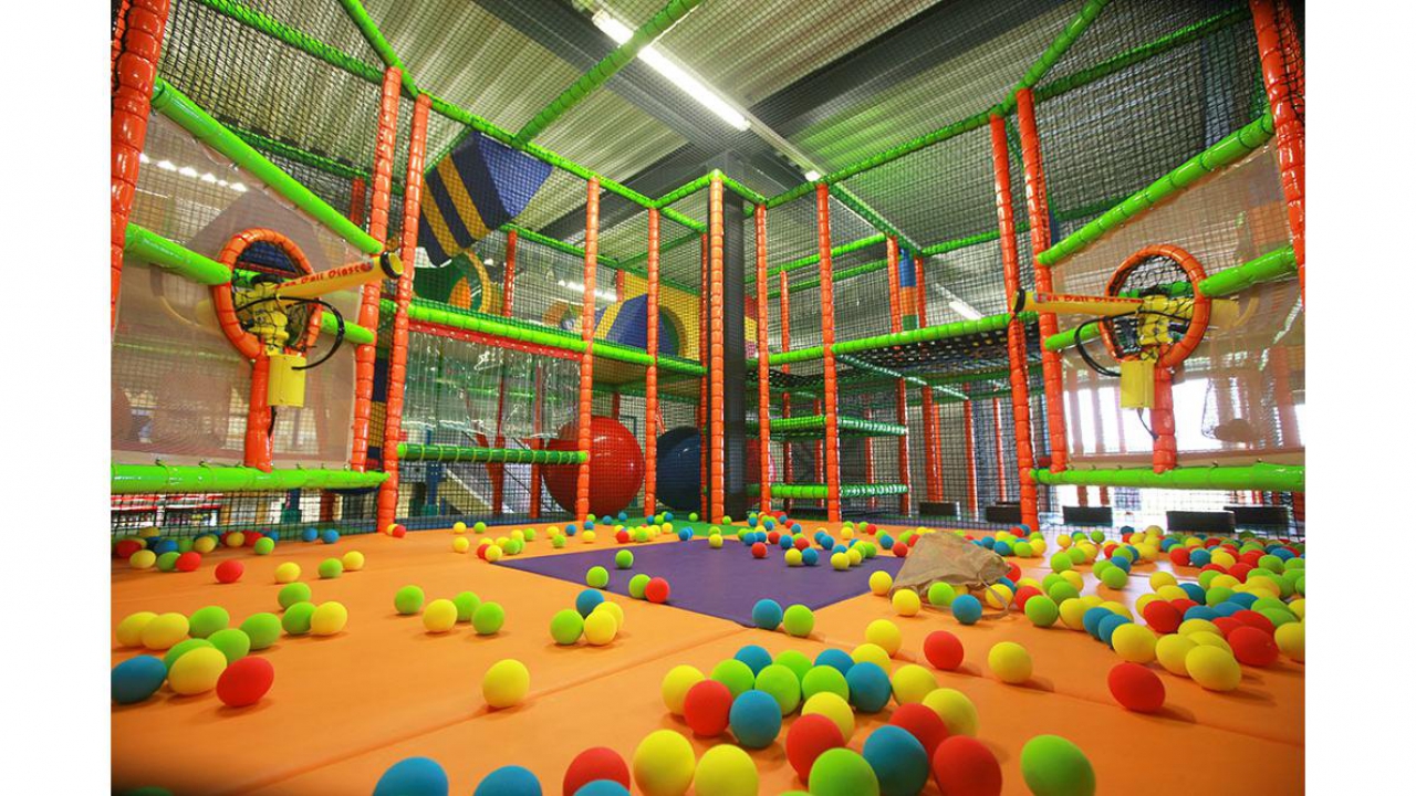 Indoorspielplatz In Der Nähe Jetzt Geöffnet Indoor Kinderspielplatz