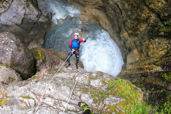 Bon cadeau canyoning - Dans les gorges de Saxeten 2 