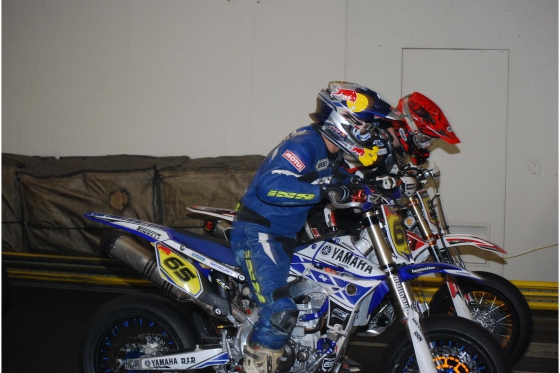 FM Supermoto für Jedermann - Exklusiver Indoor Töff Event 1 