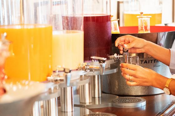 Sunntigsbrunch für 2 - mit Prosecco à discrétion im Swiss-Chalet  7 