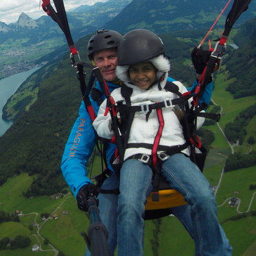 Vol en parapente -  au-dessus du lac des Quatre-Cantons 4  Vol en parapente -  au-dessus du lac des Quatre-Cantons 4