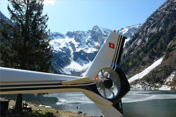 Tessin Helikopterflug - 60 Minuten für 1 Person 1 
