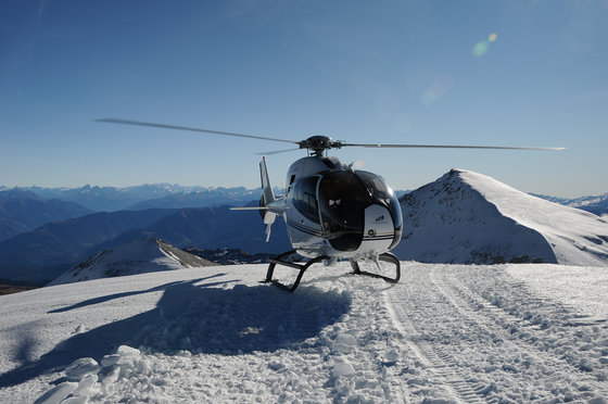 Tessin Helikopterflug - mit Gletscherlandung und Apero | 2 Personen 2 