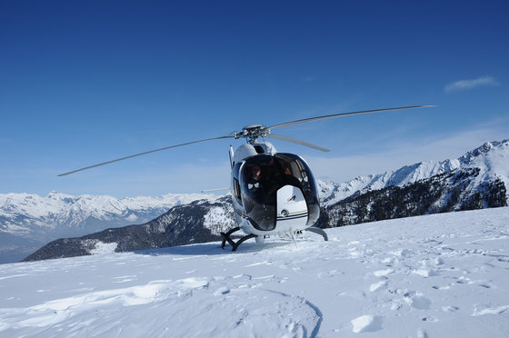 Tessin Helikopterflug - mit Gletscherlandung und Apero | 2 Personen 3 