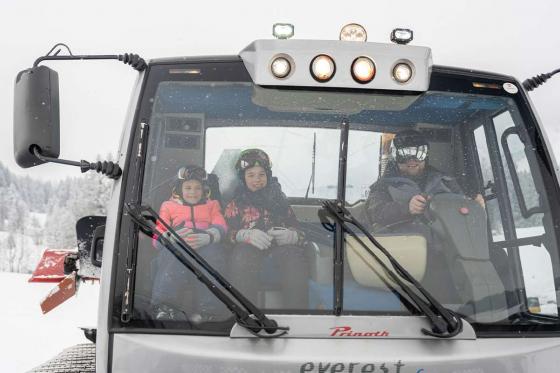 Copilot im Pistenfahrzeug - Geschenkidee auf dem Brunni 2 