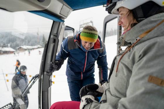 Copilot im Pistenfahrzeug - Geschenkidee auf dem Brunni 4 