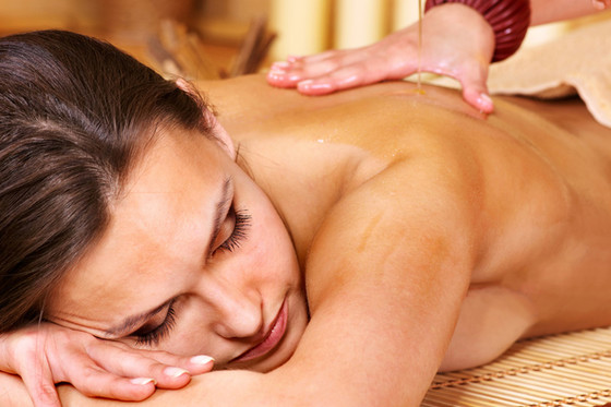 Ganzkörpermassage - Wellness Geschenk in Zug  