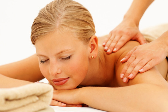 Rückenmassage - Wellness in Zug  