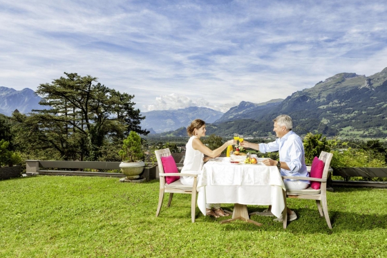 Romantische Übernachtung - Übernachtung in der Junior Suite, Wellness und 4-Gang-Dinner 10 