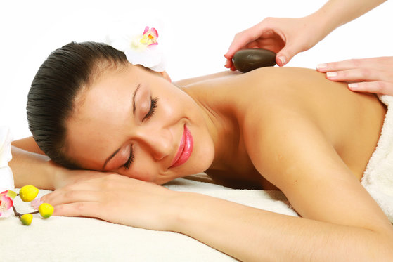 Honig Rücken Massage - Wellness Geschenk in Schaffhausen 2 