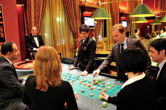 Gourmet Erlebnis für 2 - 1 Übernachtung im Grand Hôtel du Domaine de Divonne 12 