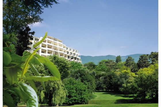 Golf oder Wellness zu zweit - 1 Übernachtung im Grand Hotel du Domaine de Divonne  