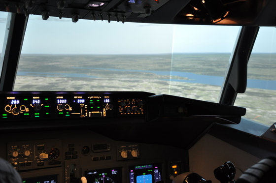 Flug Simulator Geschenk - im Cockpit einer Boeing 737 7 