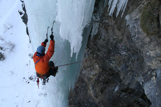 Escalade sur glace - Engstligenalp   Escalade sur glace - Engstligenalp