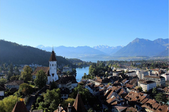 Schloss Besichtigung  - mit Schifffahrt auf dem Thunersee 17 