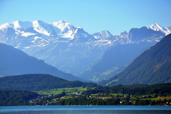 Schloss Besichtigung  - mit Schifffahrt auf dem Thunersee 20 