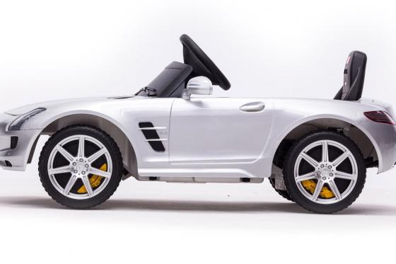 Mercedes-Benz SLS AMG - Elektroauto 3 