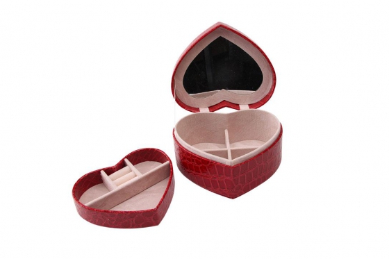 Schmuckbox - in Herzform  