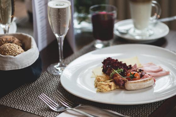 Burgbrunch mit Museum - im schönen Schloss Seeburg & Seemuseum 11 