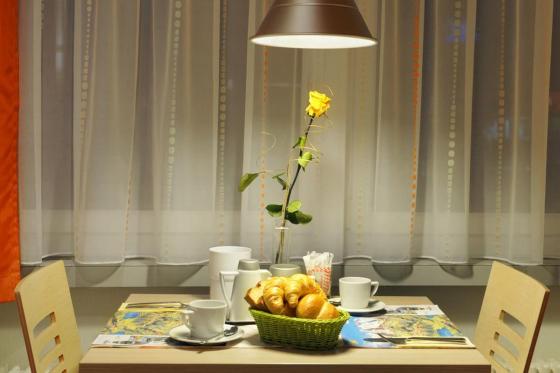 Romantische Übernachtung - Loveroom in Interlaken 4 