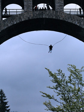 Saut Pendulaire - au Viaduc du Day | 1 personne 3  Saut Pendulaire - au Viaduc du Day | 1 personne 3
