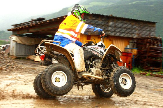 Quad Action - Quad Parcours in der Kiesgrube 2 