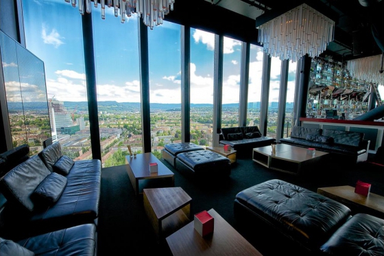 Über den Dächern von Basel - Übernachtung im Hyperion Hotel Basel inkl. Spa und 3-Gänge-Menü 3 