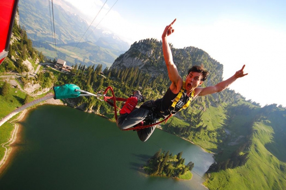 Bungee Sprung für 2 - am Stockhorn  