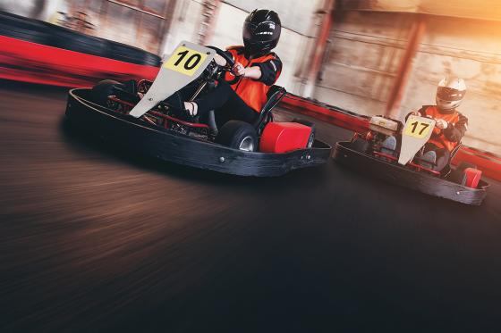 Rennkart und Kart fahren - Action Erlebnis auf der Kartbahn  