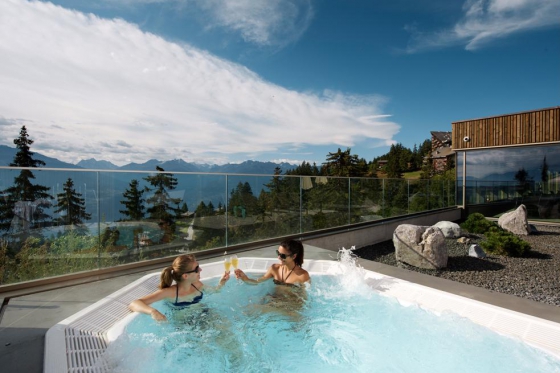 Wellness Tag in den Alpen - inkl. Eintritt in Bäder, Massage und Gesichtspflege 2  Wellness Tag in den Alpen - inkl. Eintritt in Bäder, Massage und Gesichtspflege 2