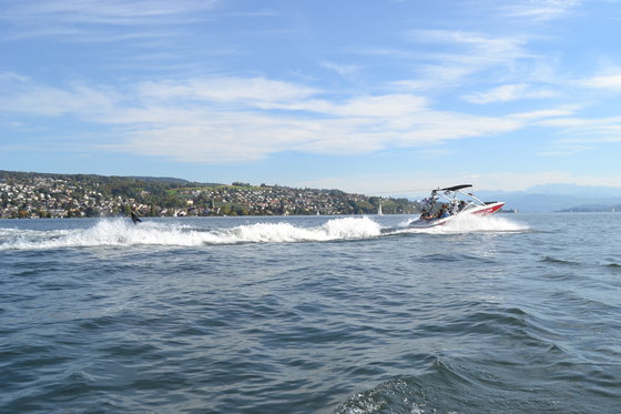 Wakeboarden & Wakesurfen - Wasser Action auf dem Zürichsee 3 