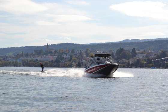 Wakeboarden & Wakesurfen - Wasser Action auf dem Zürichsee 8 
