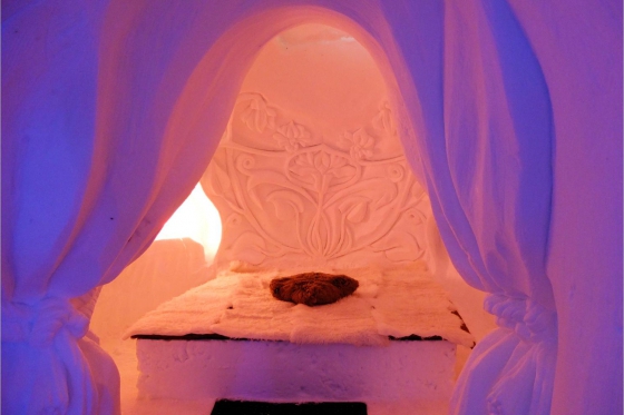 Romantische Iglu Übernachtung - in Avoriaz inkl. Fondue, Schneeschuhwanderung & Frühstück 4 