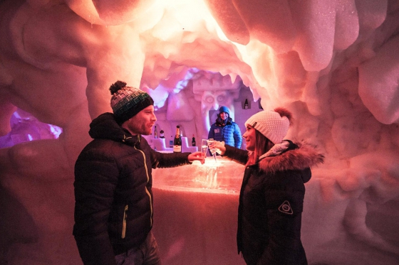 Fondue dans un igloo - à Avoriaz - 1 personne 1 