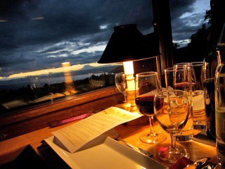 Détective pour un soir - Repas Meurtres et Mystères pour 2 personnes | sans forfait boissons   Détective pour un soir - Repas Meurtres et Mystères pour 2 personnes | sans forfait boissons