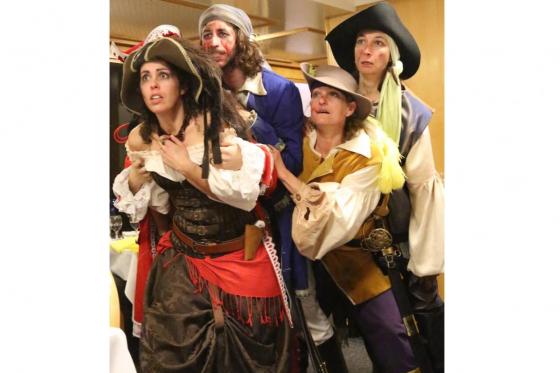 Détective pour un soir - Repas Meurtres et Mystères pour 2 personnes | sans forfait boissons 7  Détective pour un soir - Repas Meurtres et Mystères pour 2 personnes | sans forfait boissons 7