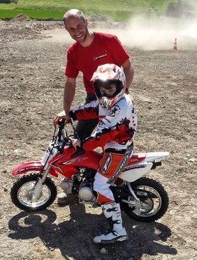 1 heure de motocross - Cours de découverte - de mardi à jeudi 1  1 heure de motocross - Cours de découverte - de mardi à jeudi 1