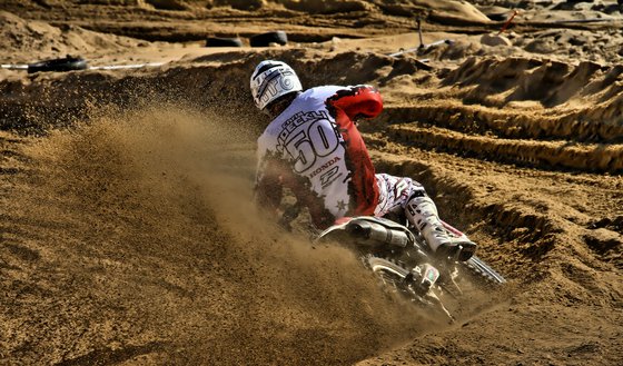 1 heure de motocross - Cours de découverte - de mardi à jeudi 4  1 heure de motocross - Cours de découverte - de mardi à jeudi 4