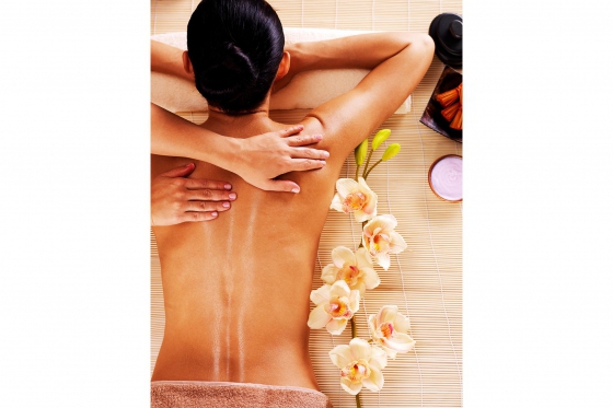 Massage complet du corps - 90 minutes de pure détente pour les femmes. 1  Massage complet du corps - 90 minutes de pure détente pour les femmes. 1