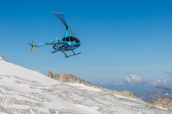 Vol en hélicoptère 30 minutes - Pour 4 personnes, depuis Bex (VD)  3 