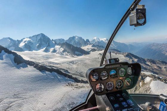 Vol en hélicoptère 30 minutes - Pour 4 personnes, depuis Bex (VD)  4 
