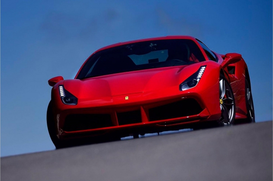 Ferrari 488 GTB  - 5 tours sur le circuit du Laquais  4 