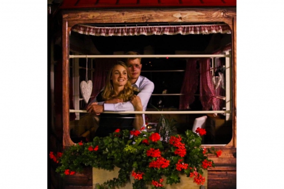 Dinner in luftiger Höhe - Romantik für 2 in der Luftseilbahn 2 