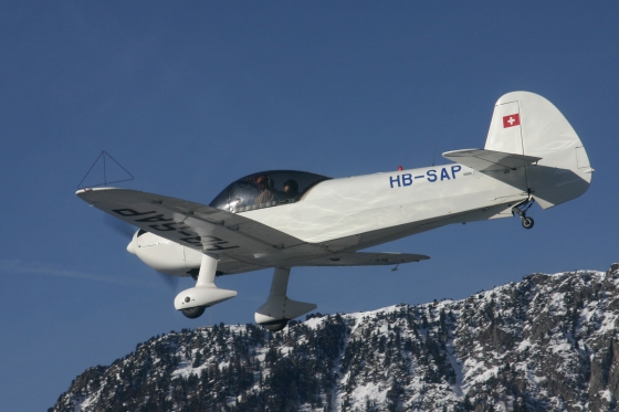 Voltige aérienne - Acrobaties en avion CAP10  