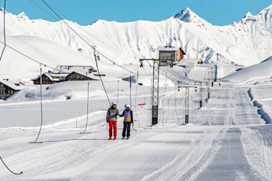 Ski-Tagespass & Fondue im Iglu  - für 2 Personen auf der Engstligenalp  