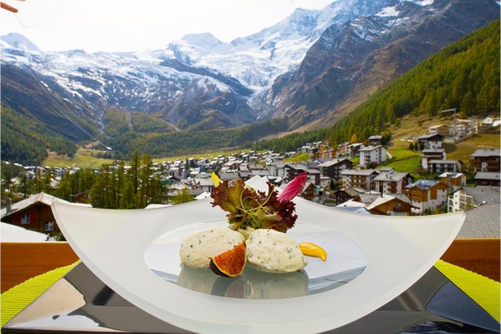 Séjour détente à Saas-Fee - Nuit reposante pour 2 pers, menu à 4 plats inclus 2 
