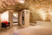 Nuitée à la Cave Romantique - Avec bouteille de prosecco, petit-déjeuner et accès au jacuzzi privatif 1