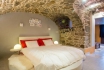 Nuitée à la Cave Romantique - Avec bouteille de prosecco, petit-déjeuner et accès au jacuzzi privatif 4